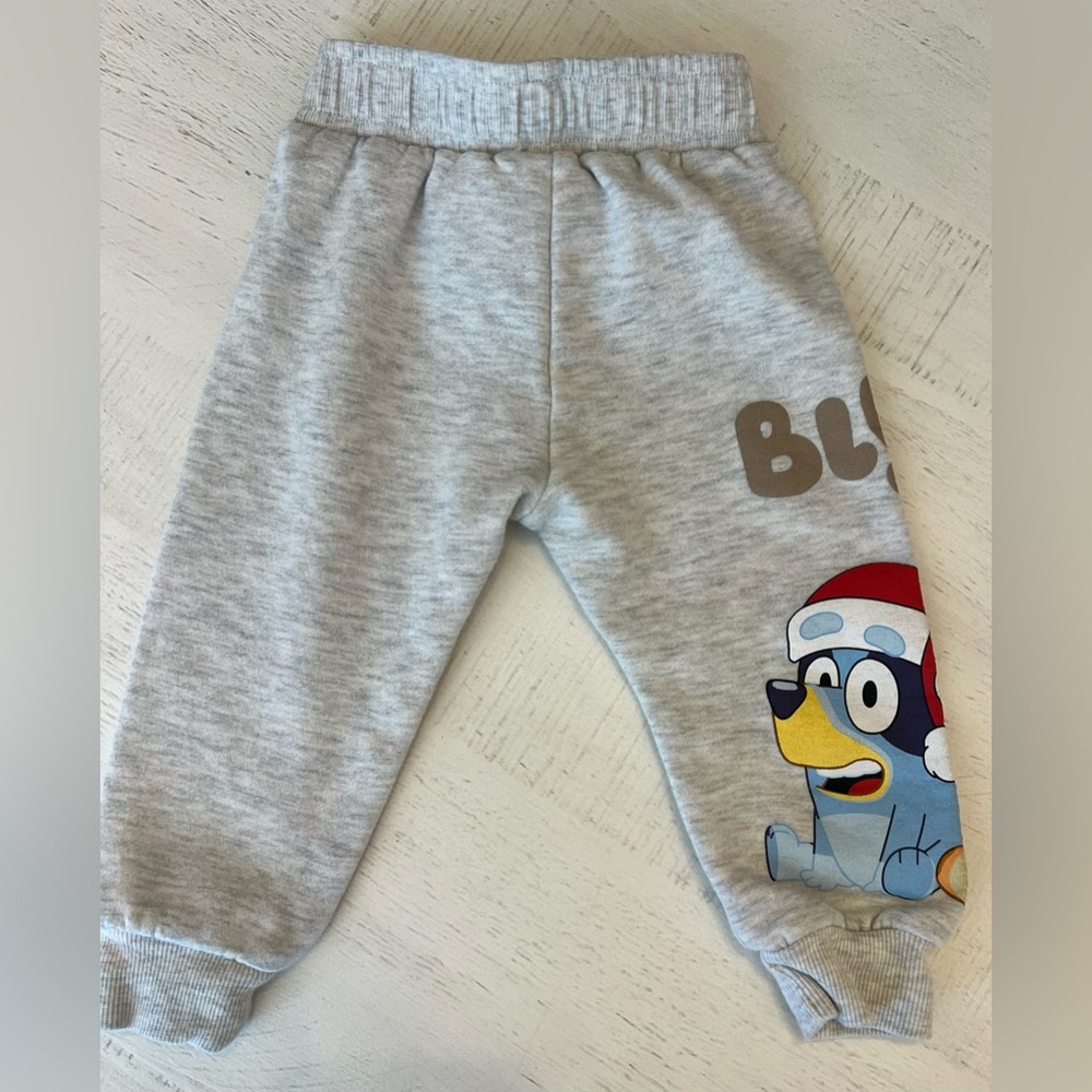 Bluey Baby Christmas Sweater Outfit - Picture 6 of 8